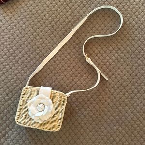 White Camellia Crossover Straw Bag